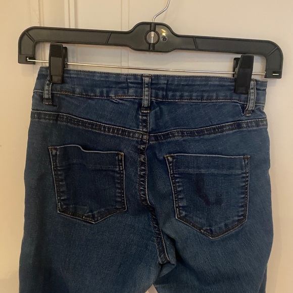 Ardene Mid-Wash Jeans - Picture 6 of 6